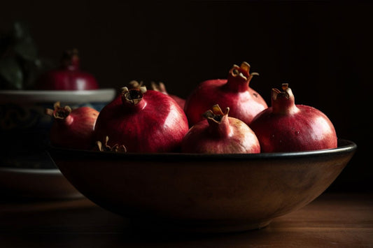 Hvordan kutte et granateple: en trinn-for-trinns guide