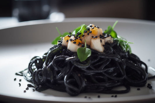 Sjømatinfusert blekksprut pasta