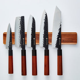 Minato-sett med magnetisk knivstativ i tre