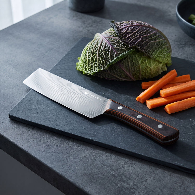 Nakiri og grønnsakskniver